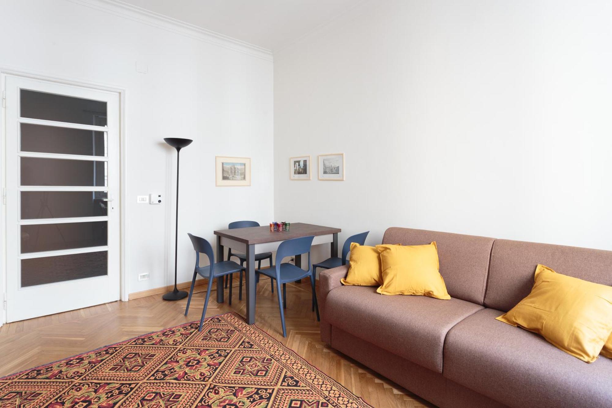 Renovated 3 Bedroom Apartment In The City Center Turin Exteriör bild